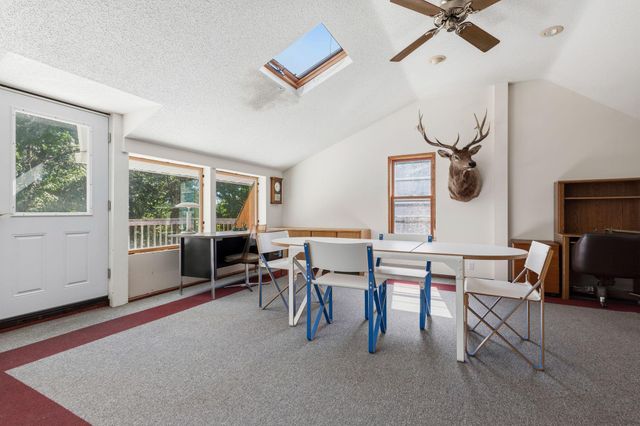 359 Krattley Lane, Hudson, WI 54016