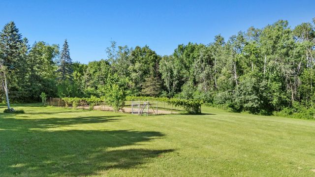 359 Krattley Lane, Hudson, WI 54016