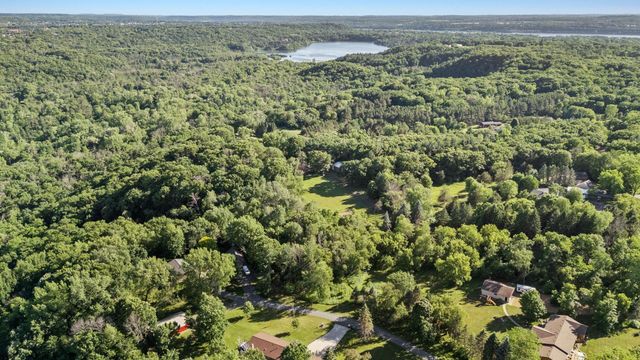 359 Krattley Lane, Hudson, WI 54016