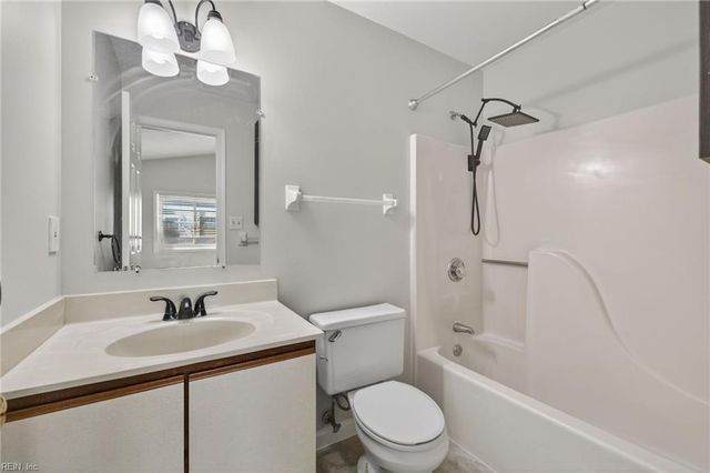 315 24th St Apt 320, Virginia Beach, VA 23451