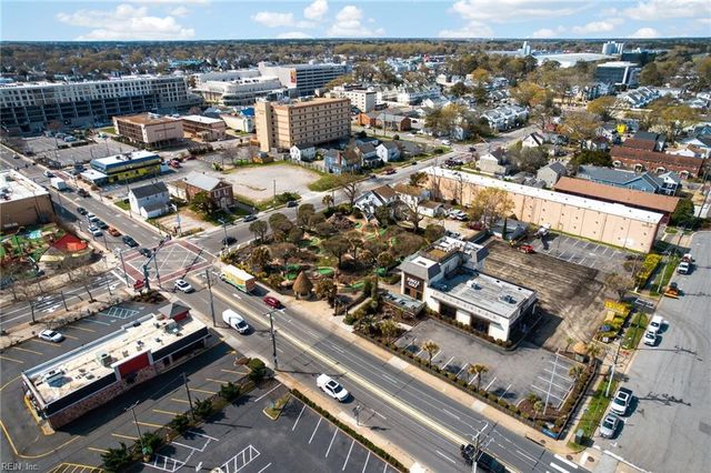 315 24th St Apt 320, Virginia Beach, VA 23451