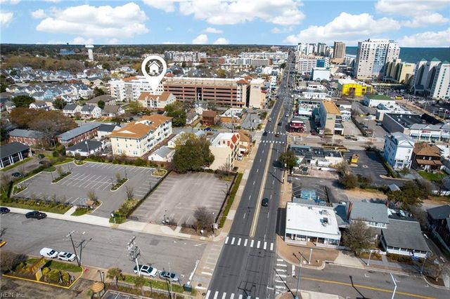 315 24th St Apt 320, Virginia Beach, VA 23451