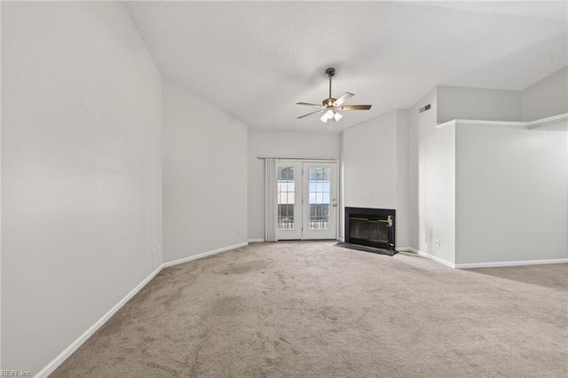 315 24th St Apt 320, Virginia Beach, VA 23451