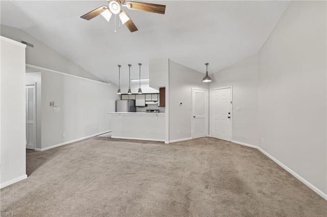 315 24th St Apt 320, Virginia Beach, VA 23451