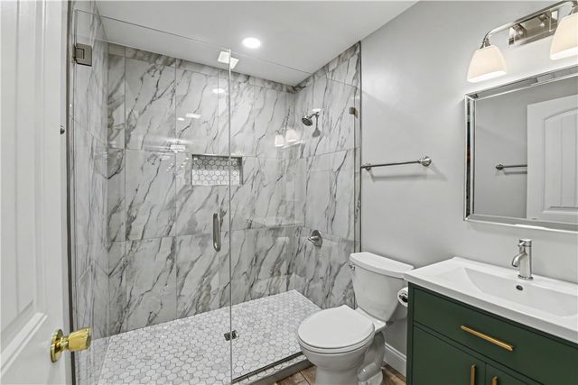 7 Spy Glass Lane, Salem, SC 29676