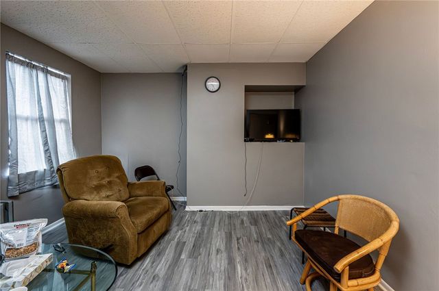 222 Adrian Ave, Trafford, PA 15085