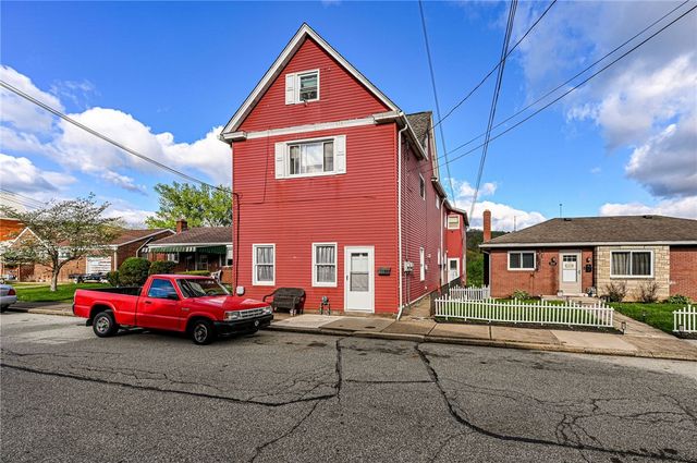 222 Adrian Ave, Trafford, PA 15085