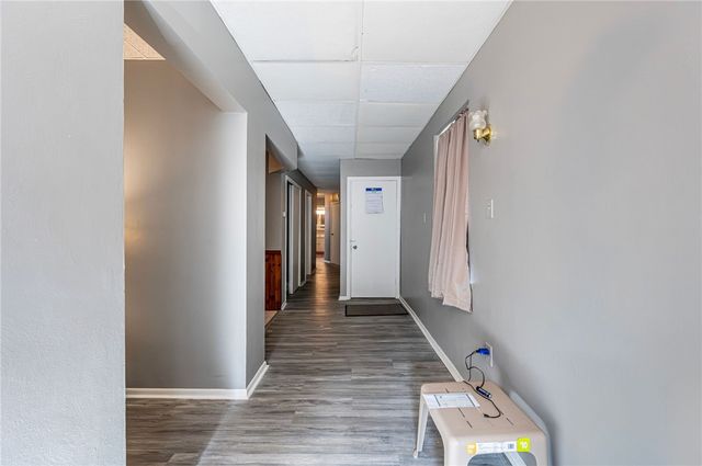 222 Adrian Ave, Trafford, PA 15085