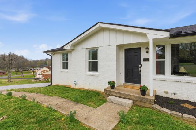 110 Robertson Ave, Greenbrier, TN 37073