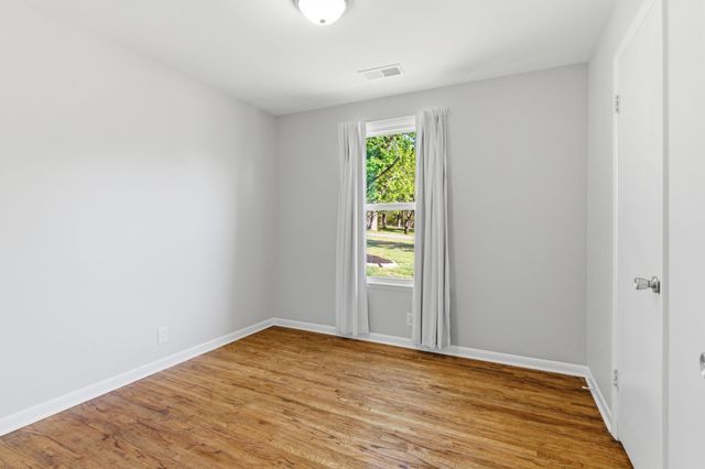 110 Robertson Ave, Greenbrier, TN 37073