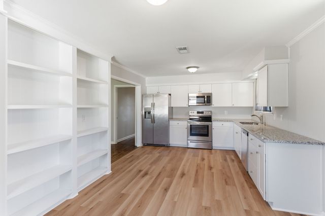 110 Robertson Ave, Greenbrier, TN 37073