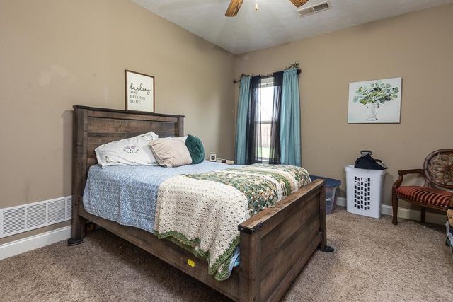 80 EASLEY CT, Munford, TN 38058