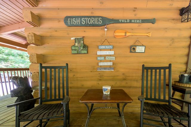 2528 Fleming Way, Sevierville, TN 37876