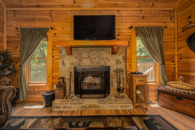 2528 Fleming Way, Sevierville, TN 37876