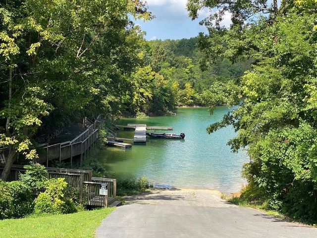 2528 Fleming Way, Sevierville, TN 37876