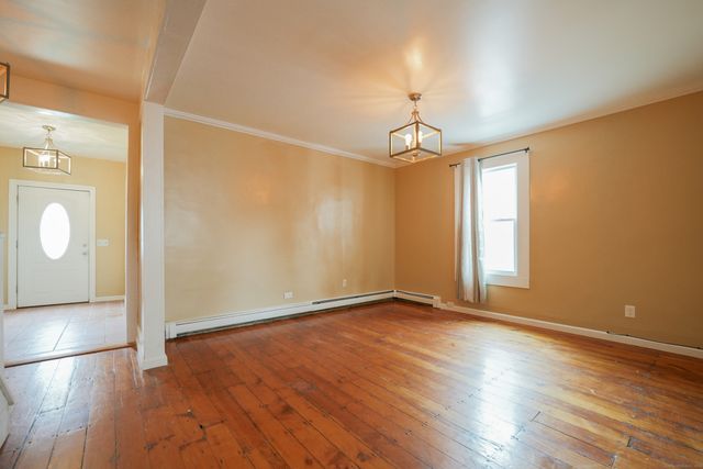 72 Harral Avenue, Bridgeport, CT 06604