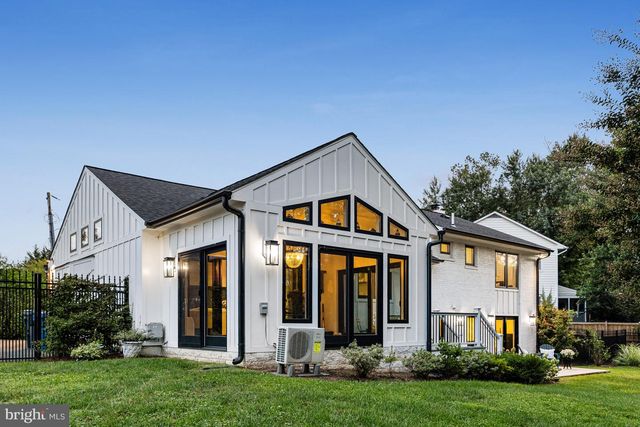 1400 AUDMAR DR, Mclean, VA 22101