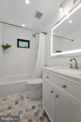 1400 AUDMAR DR, Mclean, VA 22101