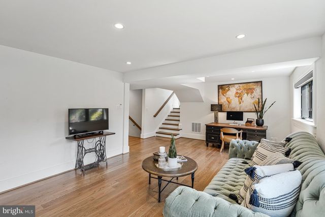 1400 AUDMAR DR, Mclean, VA 22101