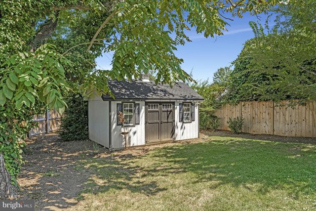 1400 AUDMAR DR, Mclean, VA 22101