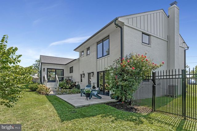 1400 AUDMAR DR, Mclean, VA 22101
