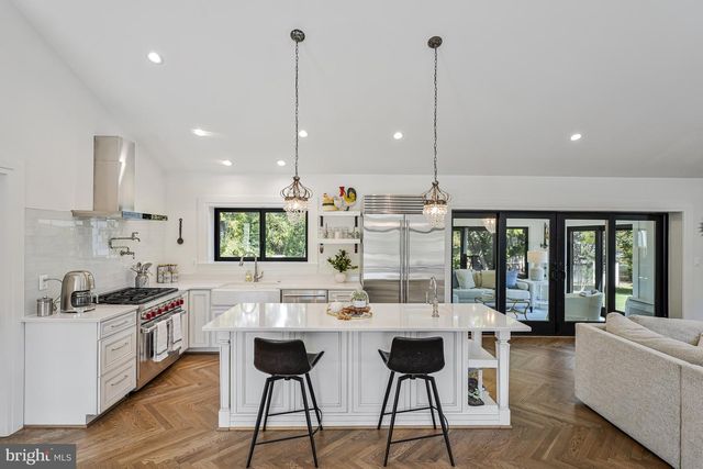 1400 AUDMAR DR, Mclean, VA 22101