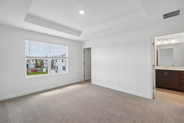7485 DEER VALLEY CIRCLE, Tampa, FL 33635