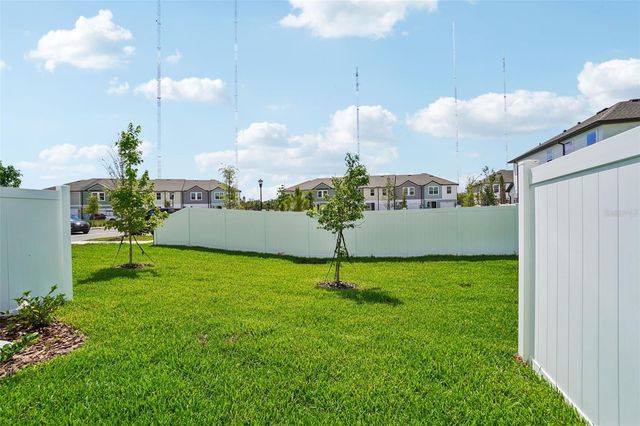 7485 DEER VALLEY CIRCLE, Tampa, FL 33635