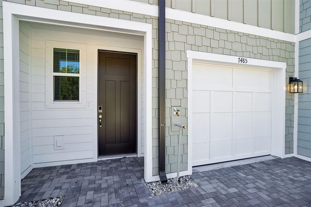 7485 DEER VALLEY CIRCLE, Tampa, FL 33635