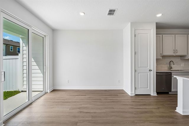7485 DEER VALLEY CIRCLE, Tampa, FL 33635