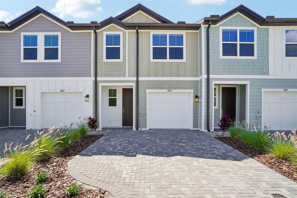 7485 DEER VALLEY CIRCLE, Tampa, FL 33635