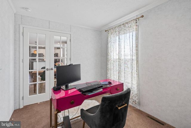 6 SOUTHWIND CIR, Jackson, NJ 08527