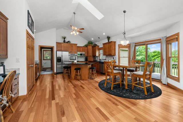 2608 W 3rd Street, Coal Valley, IL 61240