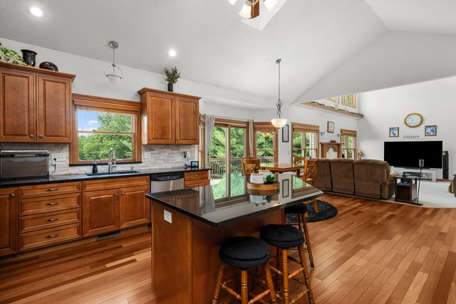 2608 W 3rd Street, Coal Valley, IL 61240