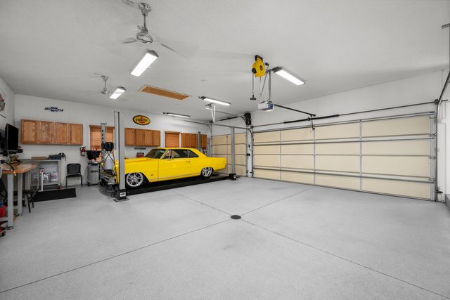 2608 W 3rd Street, Coal Valley, IL 61240