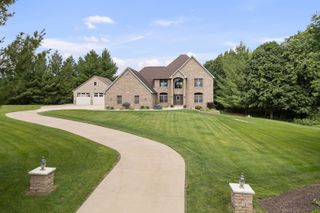 2608 W 3rd Street, Coal Valley, IL 61240