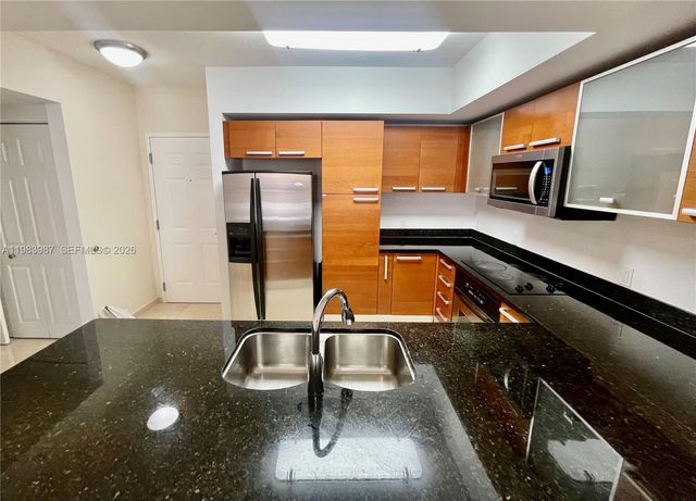 2030 S Douglas Rd 509, Coral Gables, FL 33134