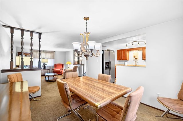 1548 Amelia Ave, South Park, PA 15129