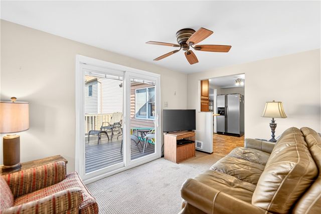 1548 Amelia Ave, South Park, PA 15129