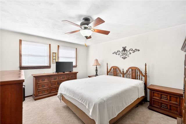 1548 Amelia Ave, South Park, PA 15129