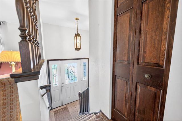 1548 Amelia Ave, South Park, PA 15129