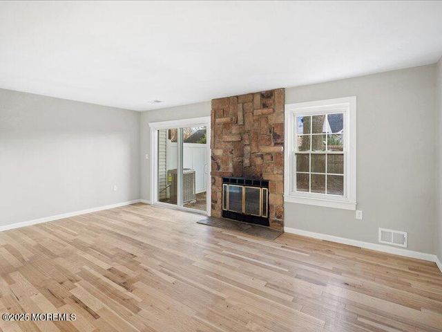 74 Fieldcrest Way, Hazlet, NJ 07730