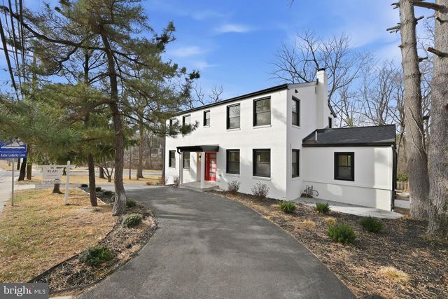 9200 CEDAR LN, Bethesda, MD 20814