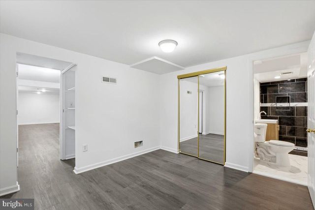 131 CASMAR ST SE, Vienna, VA 22180