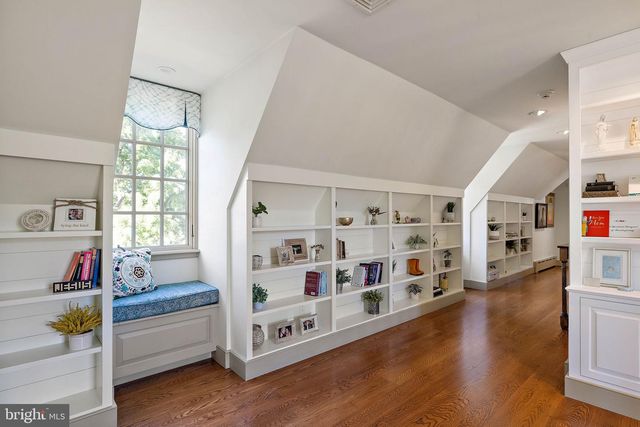 4635 NEWARK RD, Cochranville, PA 19330