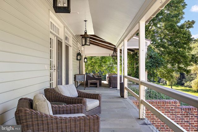 4635 NEWARK RD, Cochranville, PA 19330