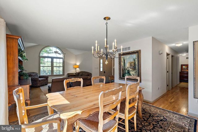 4635 NEWARK RD, Cochranville, PA 19330