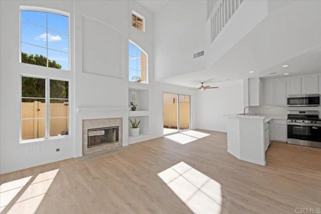 1275 Natoma Way Way B, Oceanside, CA 92057