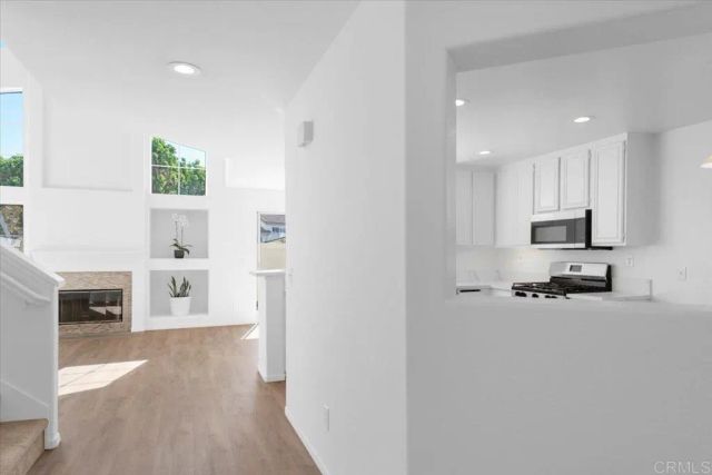 1275 Natoma Way Way B, Oceanside, CA 92057