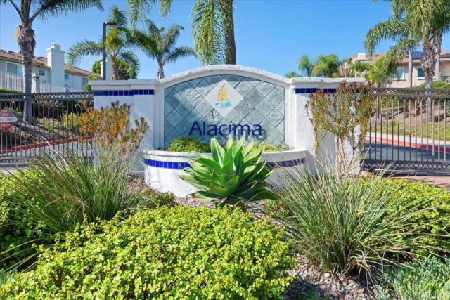 1275 Natoma Way Way B, Oceanside, CA 92057